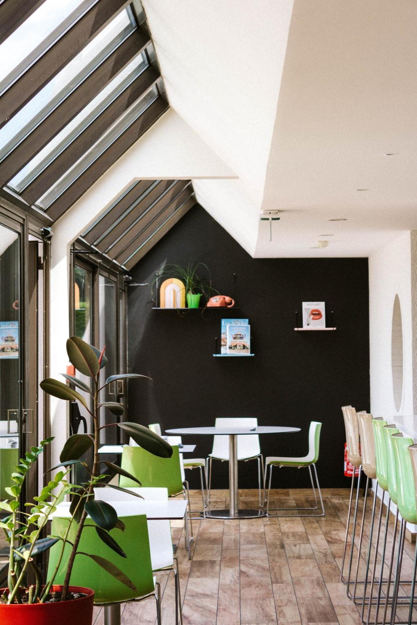 Ibis Styles Toulouse Labege Hotel Bagian luar foto