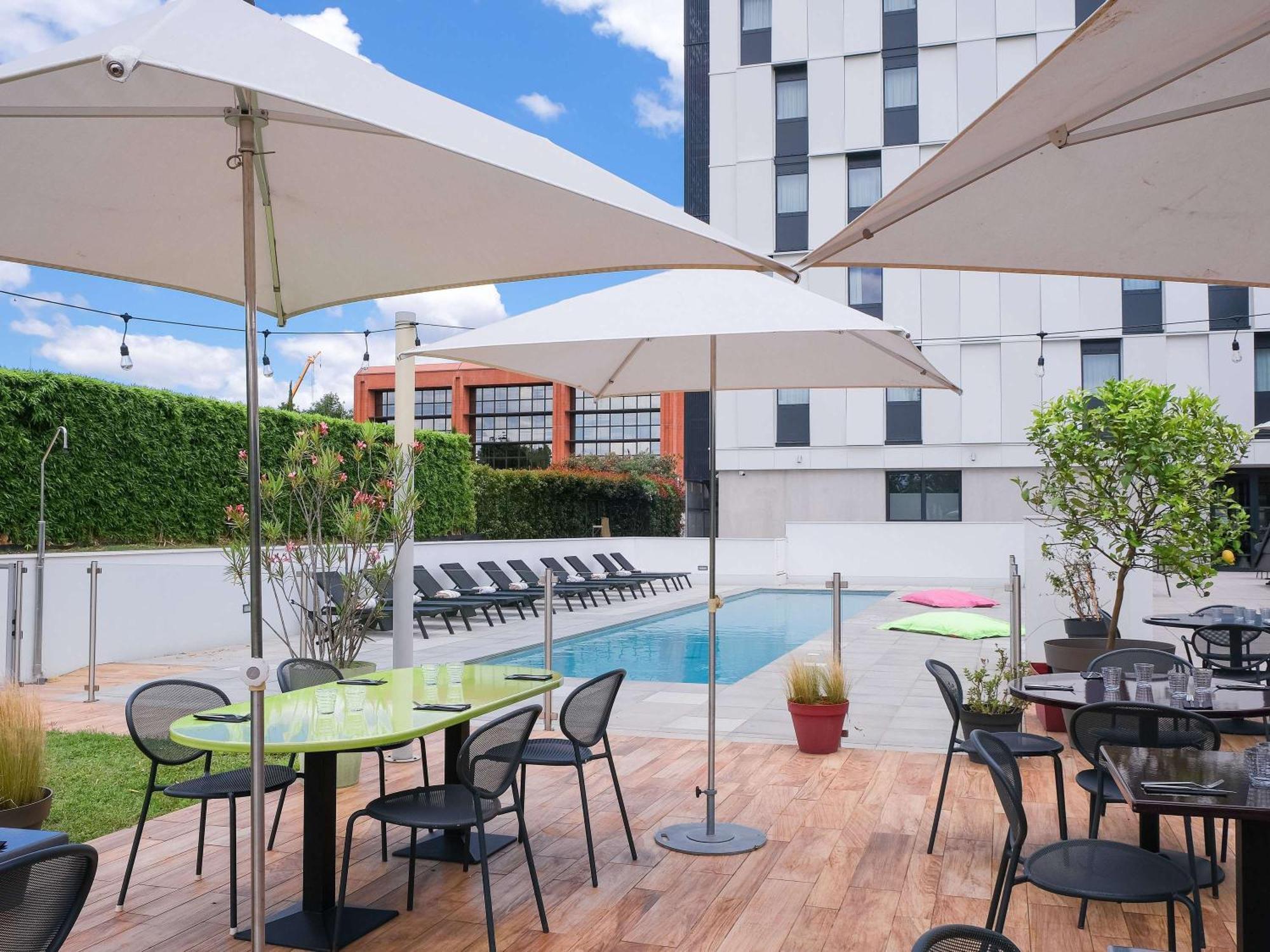 Ibis Styles Toulouse Labege Hotel Bagian luar foto