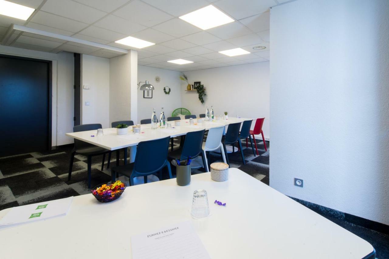 Ibis Styles Toulouse Labege Hotel Bagian luar foto