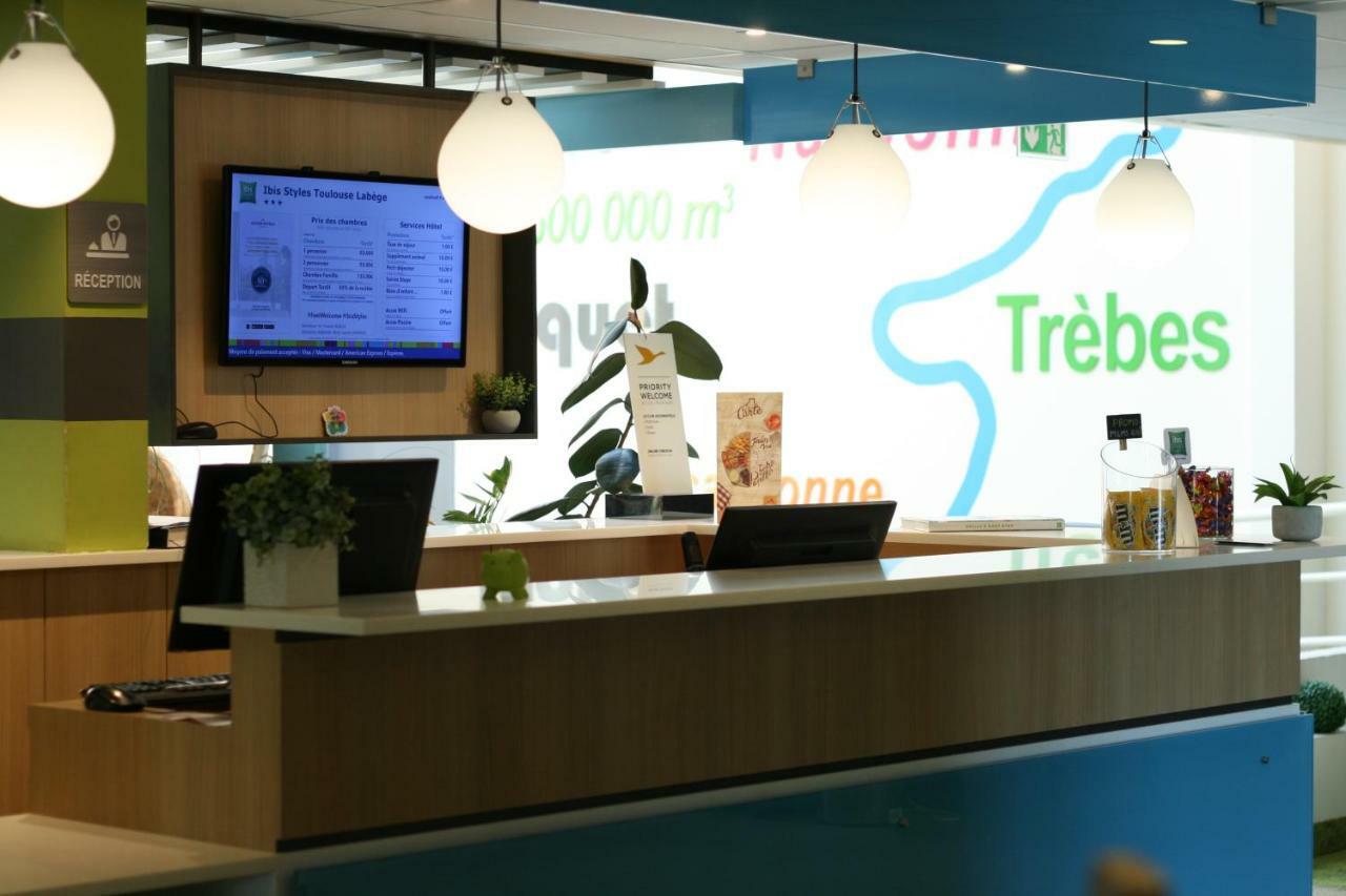 Ibis Styles Toulouse Labege Hotel Bagian luar foto